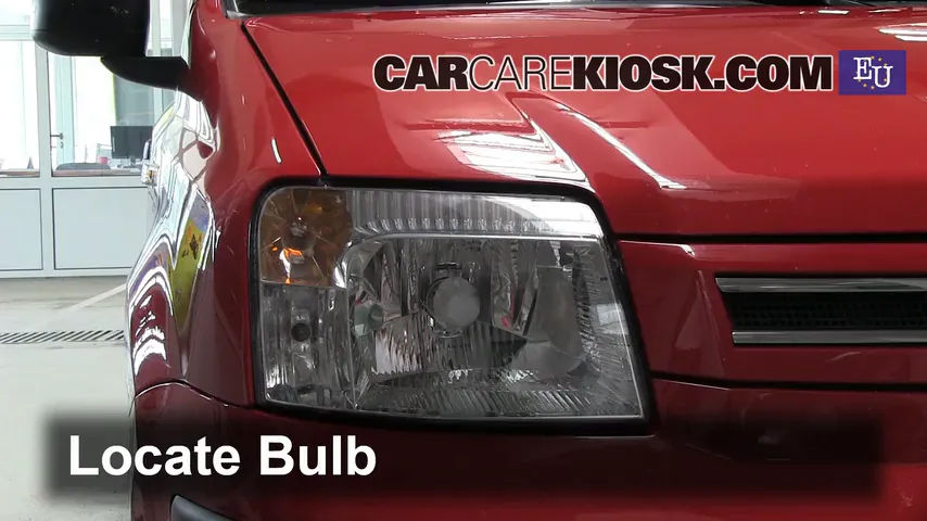 2010 Fiat Panda Active 1.2L 4 Cyl. Lights Parking Light (replace bulb)